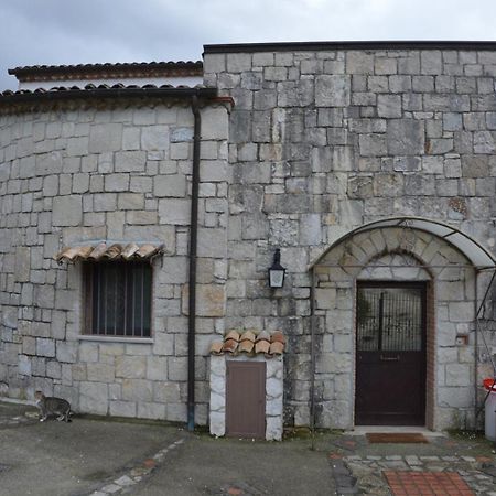 Casale Di Pesche Bed & Breakfast Luaran gambar